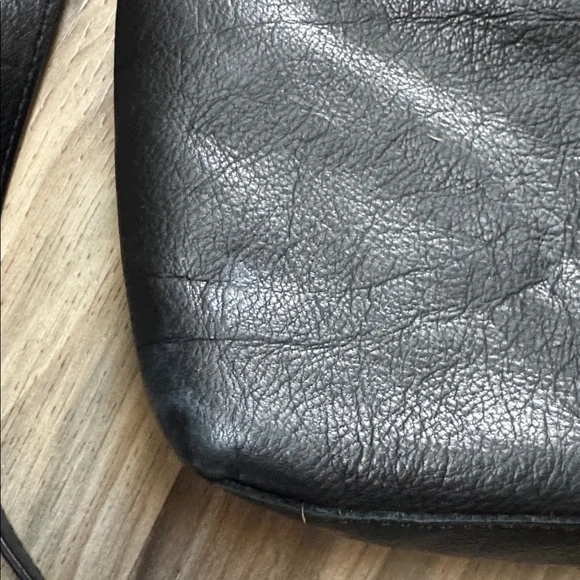 American Leather Crossbody Bag - Picture 5 of 7